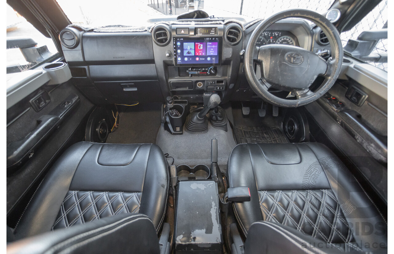 01/2014 Toyota Landcruiser Workmate (4x4) VDJ79R MY12 Update Double C/Chas Magnetic Grey Turbo Diesel 4.5L