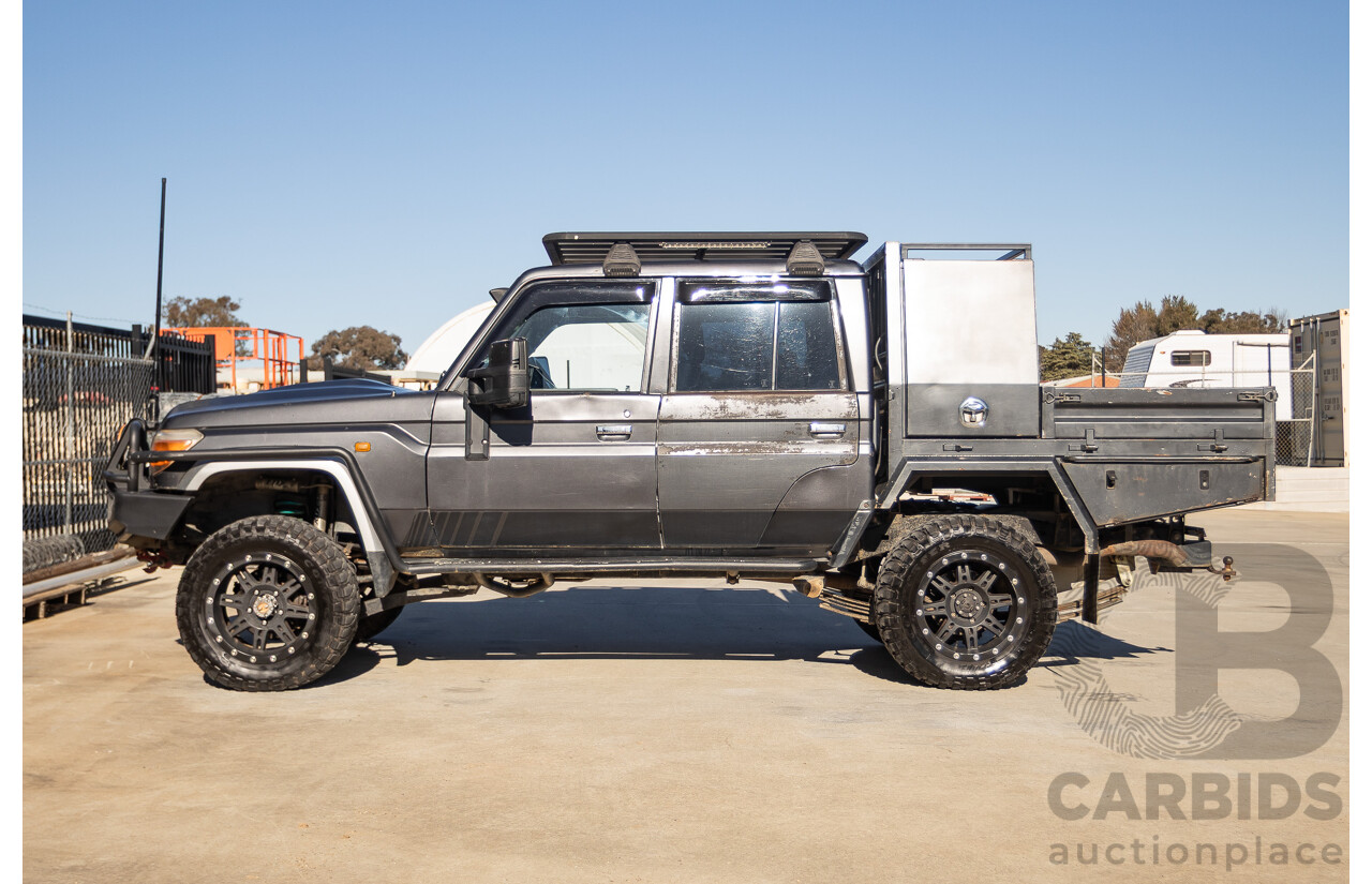 01/2014 Toyota Landcruiser Workmate (4x4) VDJ79R MY12 Update Double C/Chas Magnetic Grey Turbo Diesel 4.5L