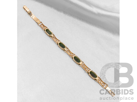 Vintage 9ct Yellow Gold Fancy Link Nephrite Jade Bracelet. Length - 20.5cms