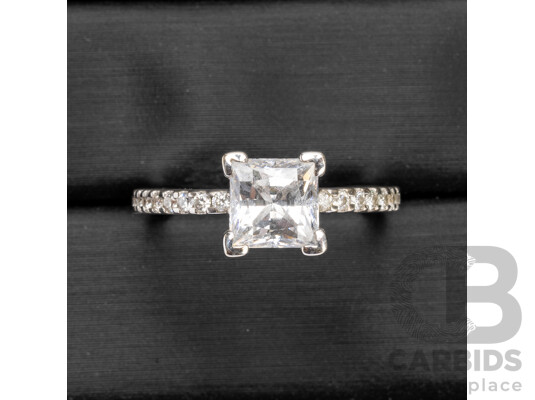 18ct White Gold Sapphire & Cubic Zirconia Engagement Ring - Size I