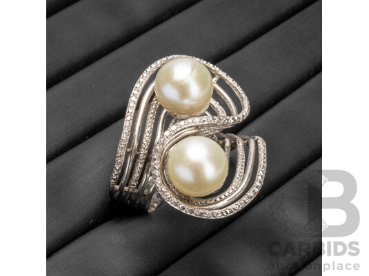 950 Platinum Unique Custom Made Pearl Ring - Size O - 19gms