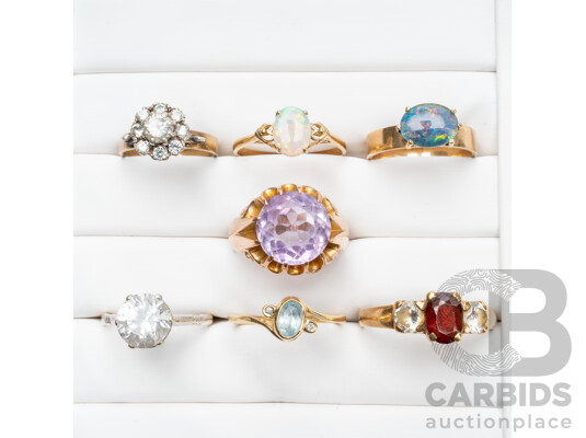 Collection of 9ct Yellow Gold Rings - Lot of 7