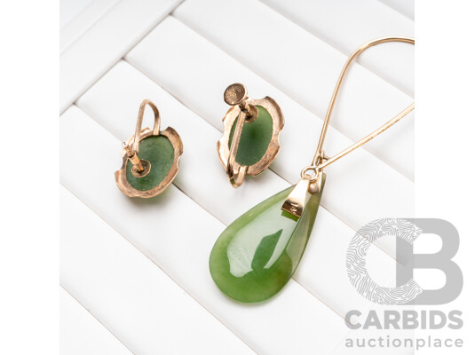 9ct & 14ct Yellow Jade Earrings & Pendant