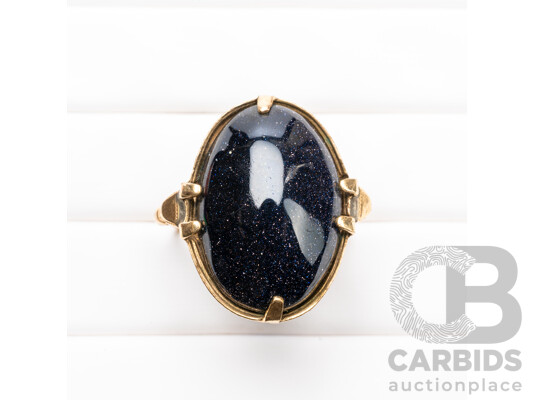 Vintage 1/20 10ct Gold & Dark Blue Gold Stone Ring - Size S