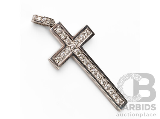 18ct White Gold & Diamond Cross - 11.86g