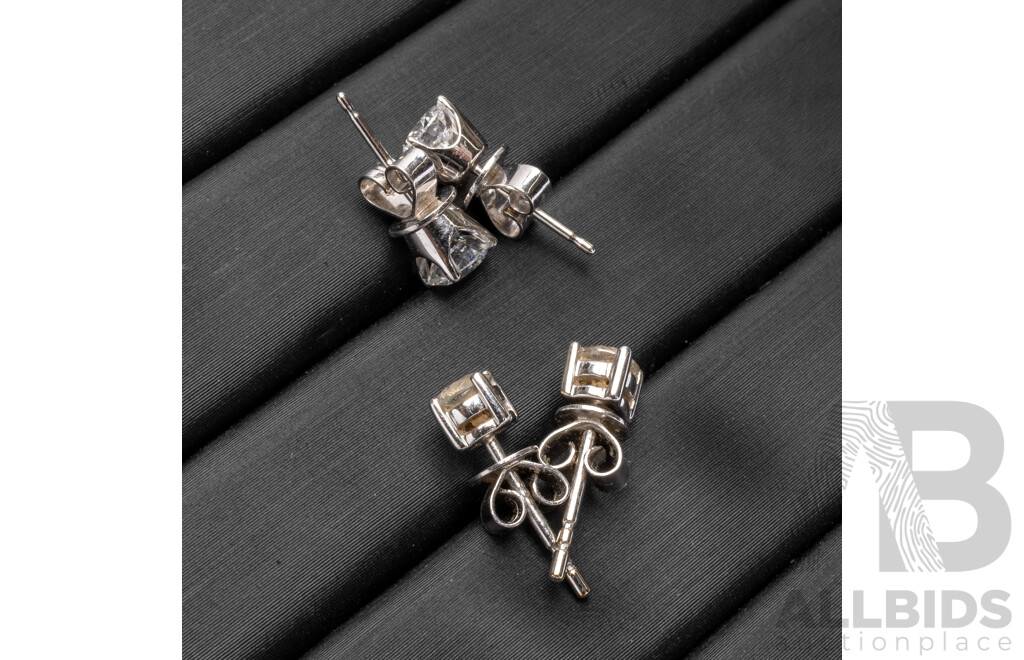 18ct White Gold & Diamond Studs - Lot of 2