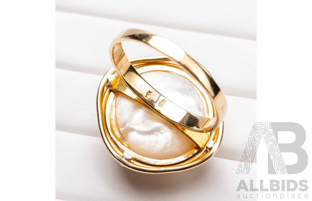 14ct Yellow Gold & Pearl Dress Ring - Size T