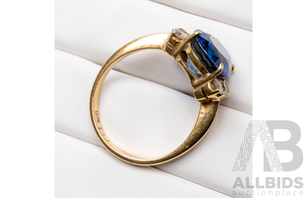 Vintage 18ct Yellow Gold Sapphire & Quartz Ring - Size P.5