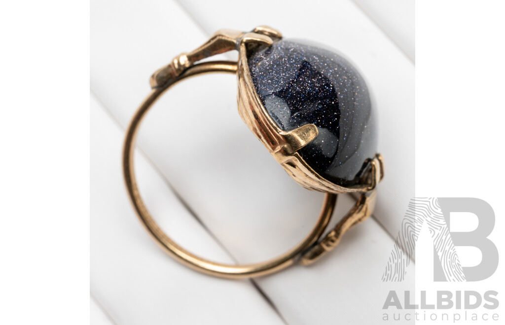 Vintage 1/20 10ct Gold & Dark Blue Gold Stone Ring - Size S
