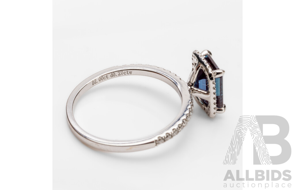 18ct White Gold Sapphire & Diamonds Engagement Ring - Size N