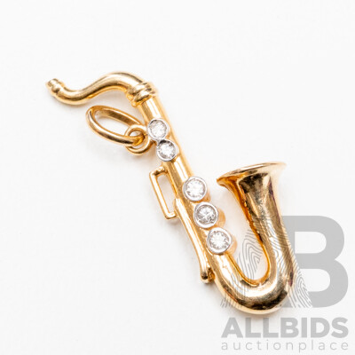 14ct Yellow Gold Saxophone & Diamonds Pendant - 3.37gms