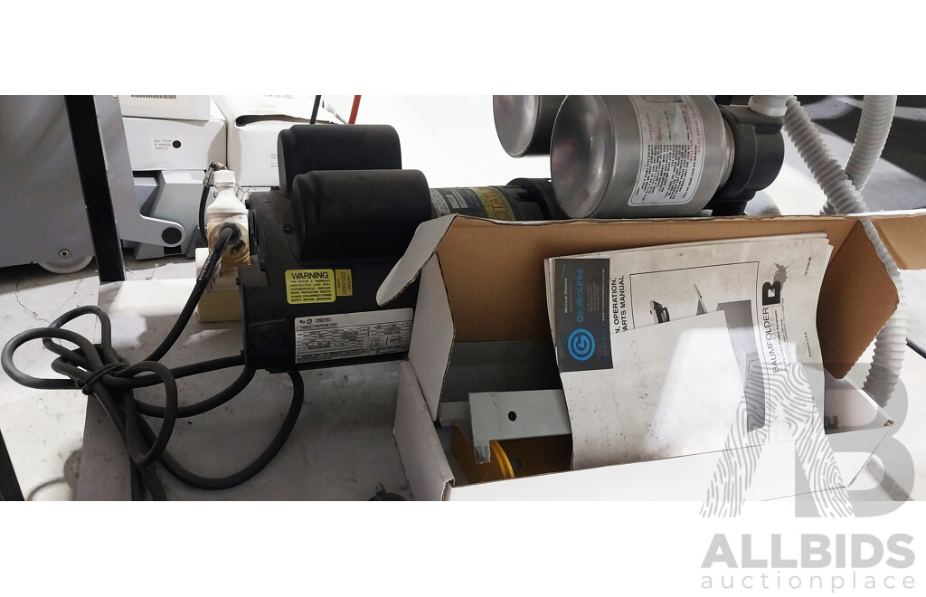 Baum Ultrafold 714XLT
