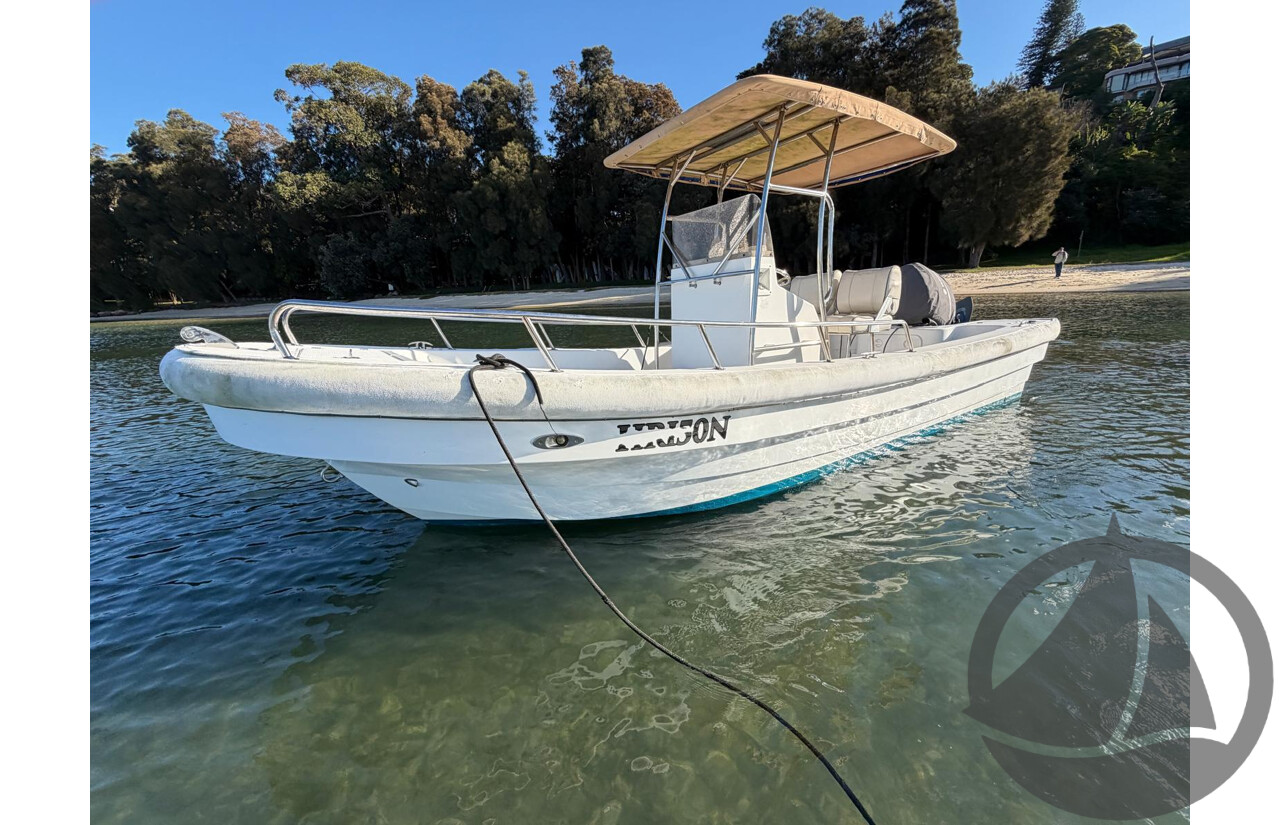 NO RESERVE - 2014 Panga 5.8m Center Console, 100hp Yamaha 4 Stroke