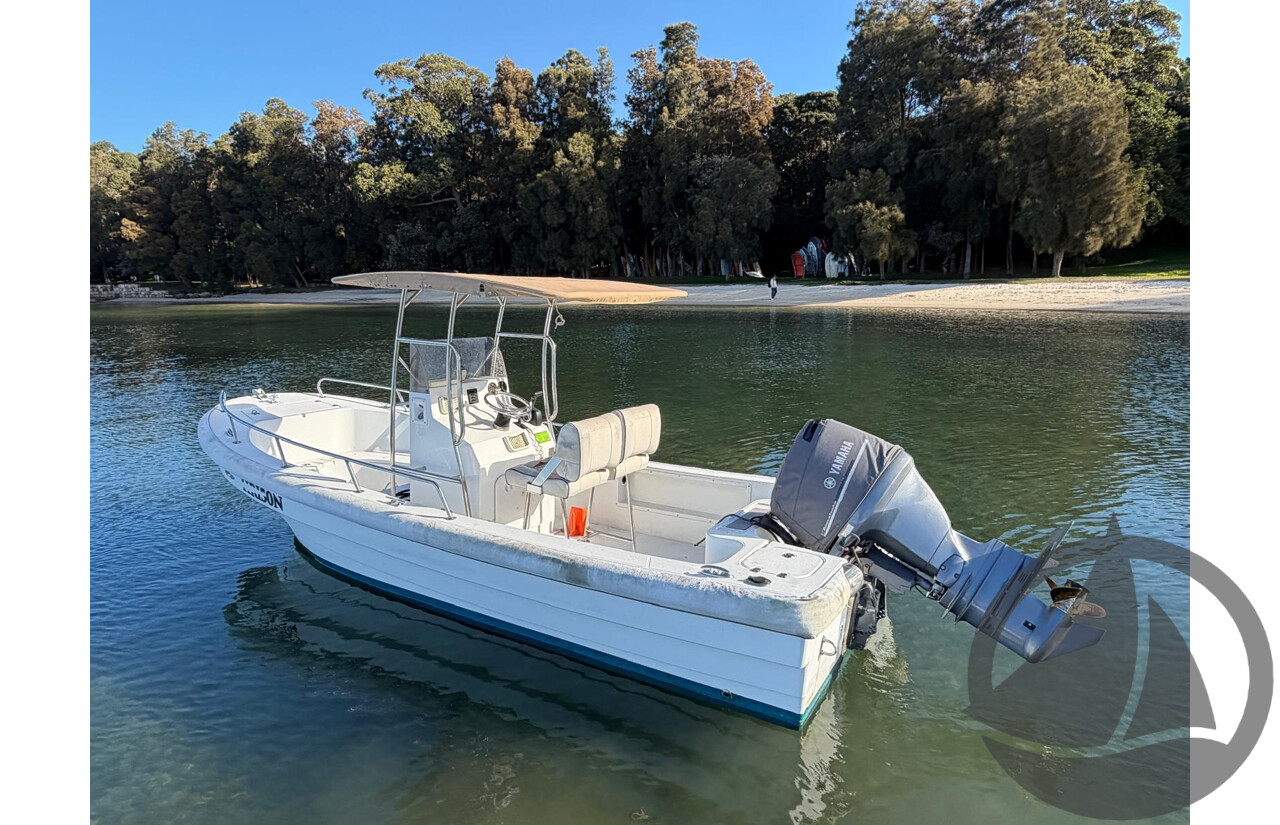 NO RESERVE - 2014 Panga 5.8m Center Console, 100hp Yamaha 4 Stroke