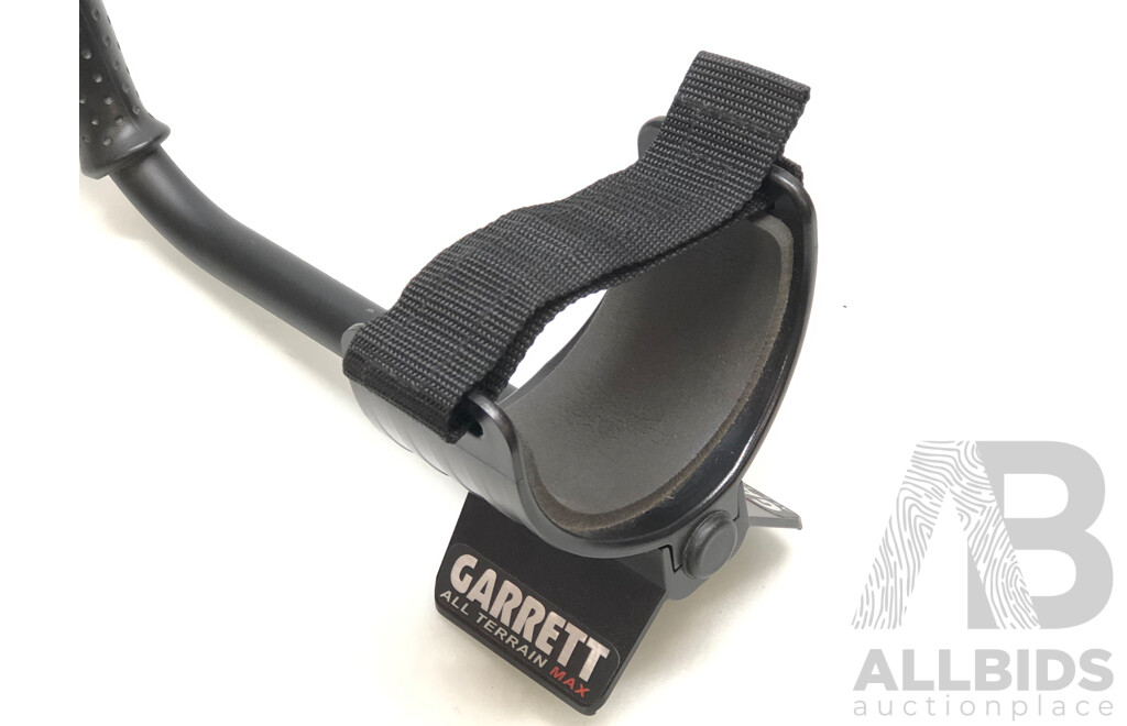 Garrett at Max All Terrain VLF Metal Detector Kit and Accessories