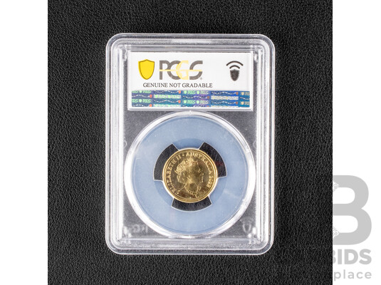 Australian 2022 Two Dollar Coin, Honey Bee PCGS graded UNC scratch.