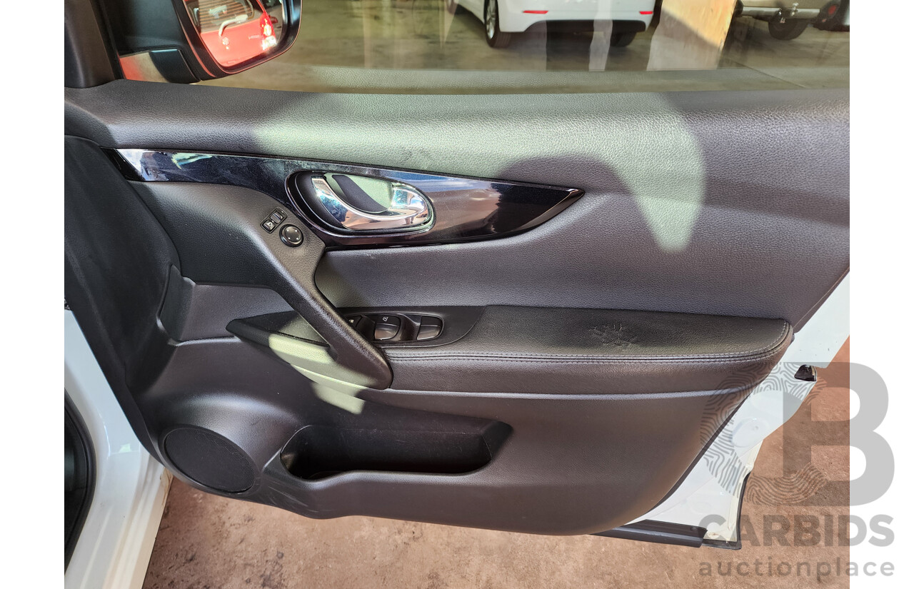 03/2016 Nissan Qashqai TI (4x2) J11 4d Wagon White 2.0L