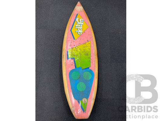 Vintage '80s SKIPP Surfboard