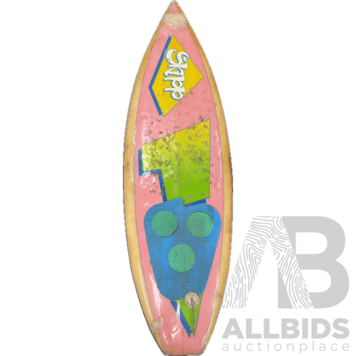 Vintage '80s SKIPP Surfboard  