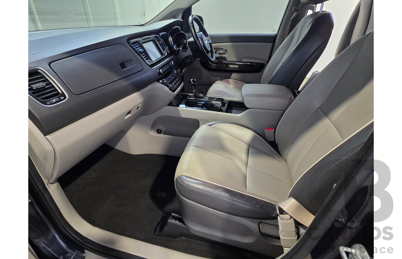 8/2015 Kia Carnival SLi YP MY16 4d Wagon Blue 3.3L
