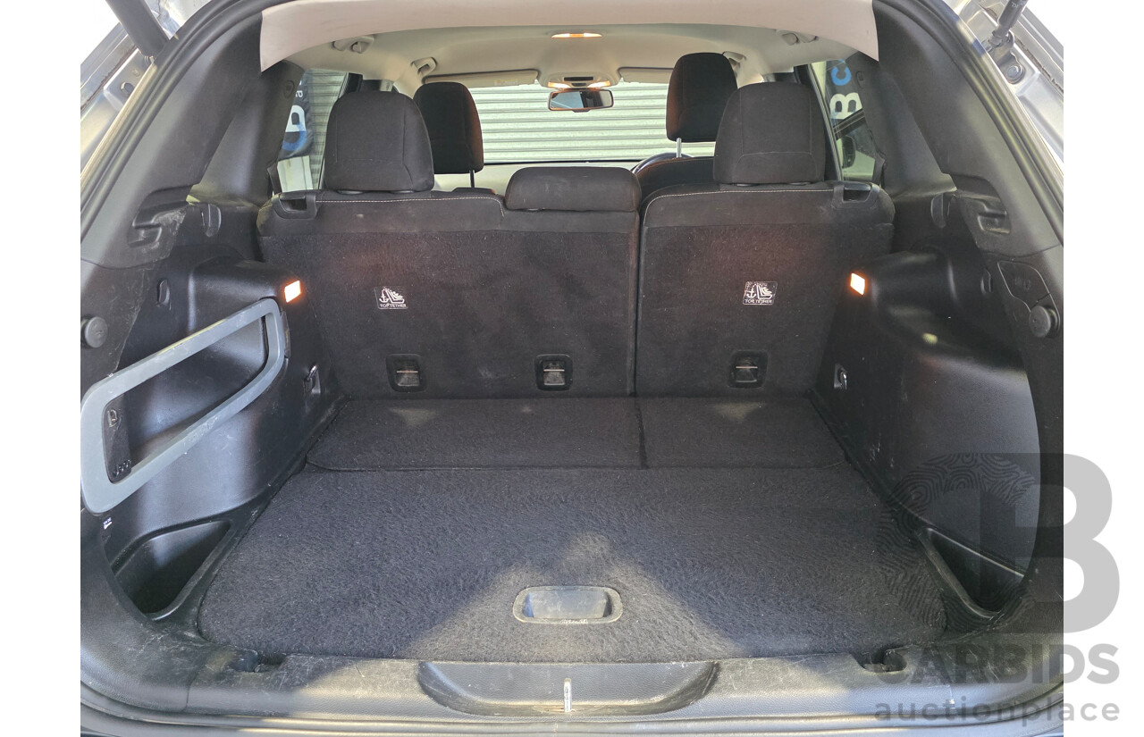 2/2015 Jeep Cherokee Longitude (4x4) KL MY15 4d Wagon Silver 3.2L