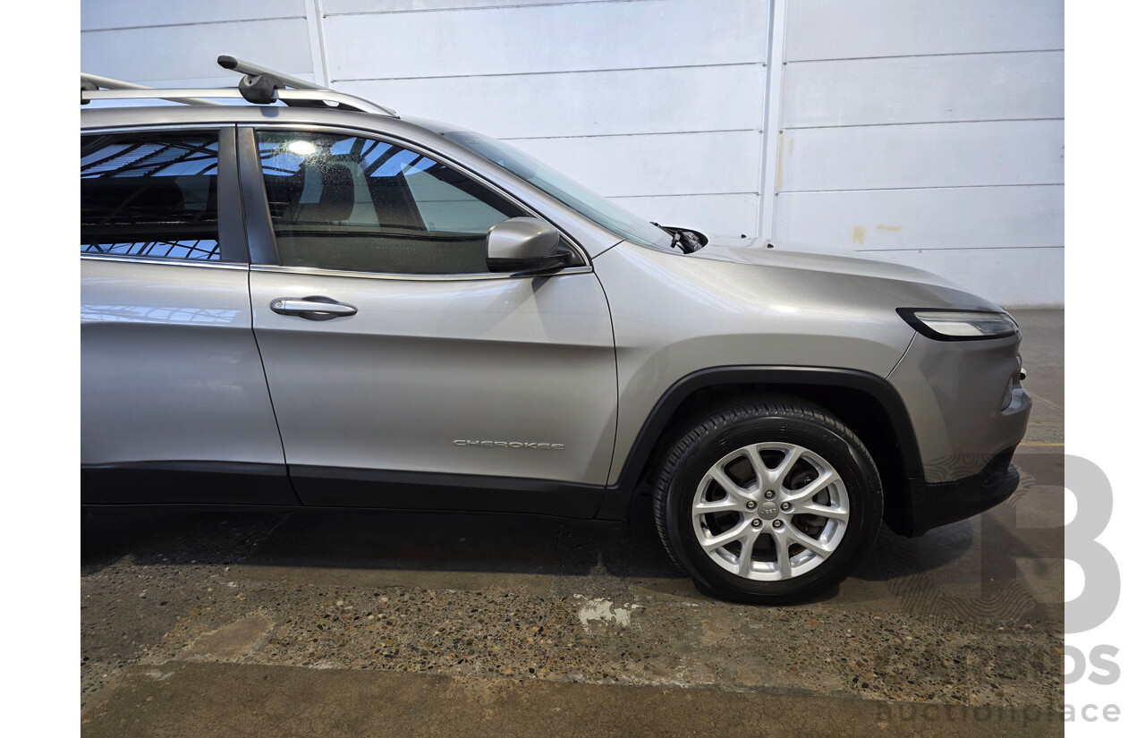 2/2015 Jeep Cherokee Longitude (4x4) KL MY15 4d Wagon Silver 3.2L