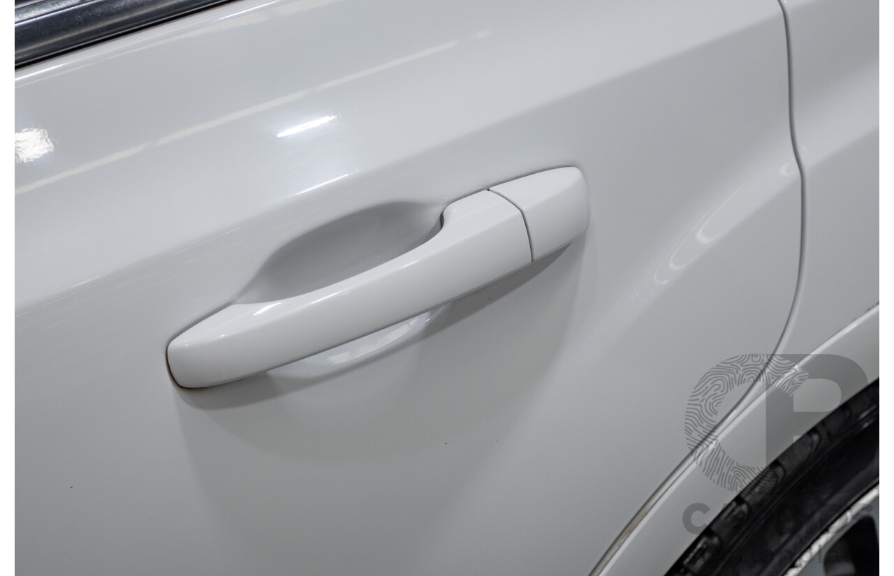 2/2015 Chrysler 300 SRT8 Core 4d Sedan Bright White V8 6.4L