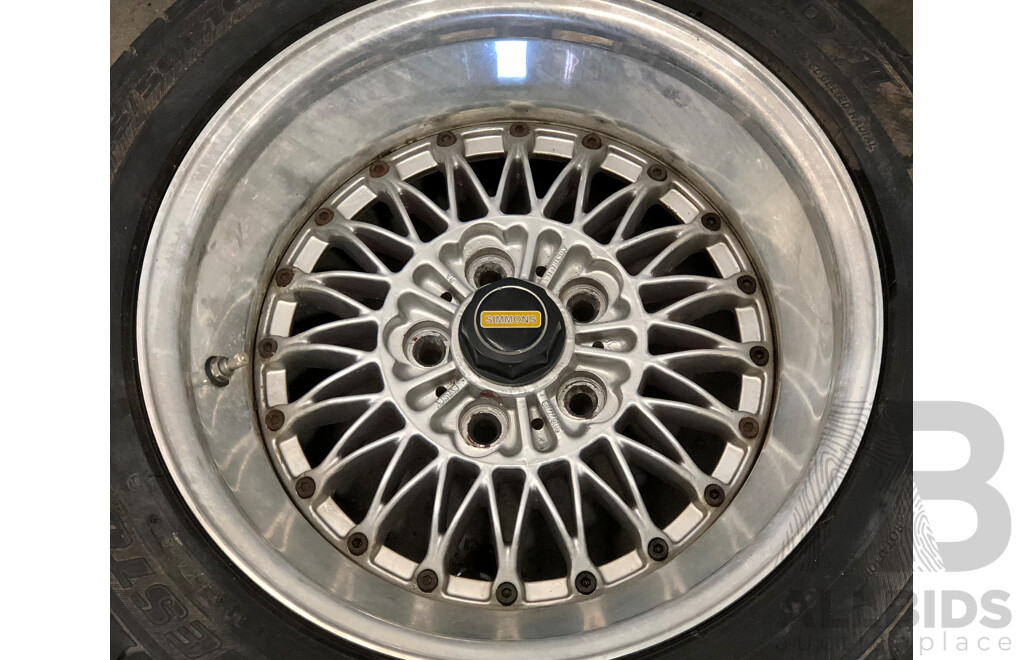 Simmons V5 16 Inch Three Piece Five Stud Alloy Wheels - Set of Four with Two Bridgestone Grid II Tyres
