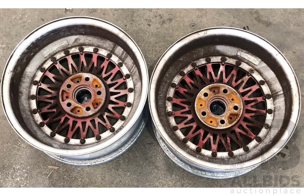 Simmons V5 16 Inch Three Piece Five Stud Alloy Wheels - Set of Four with Two Bridgestone Grid II Tyres