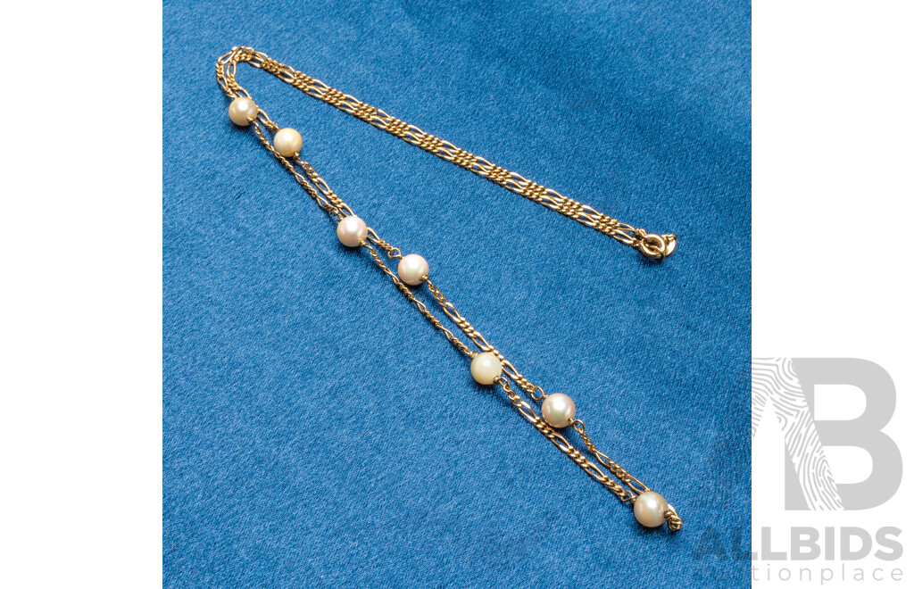 9ct Yellow Gold Figaro Necklace with Pearls. Length - 52cms