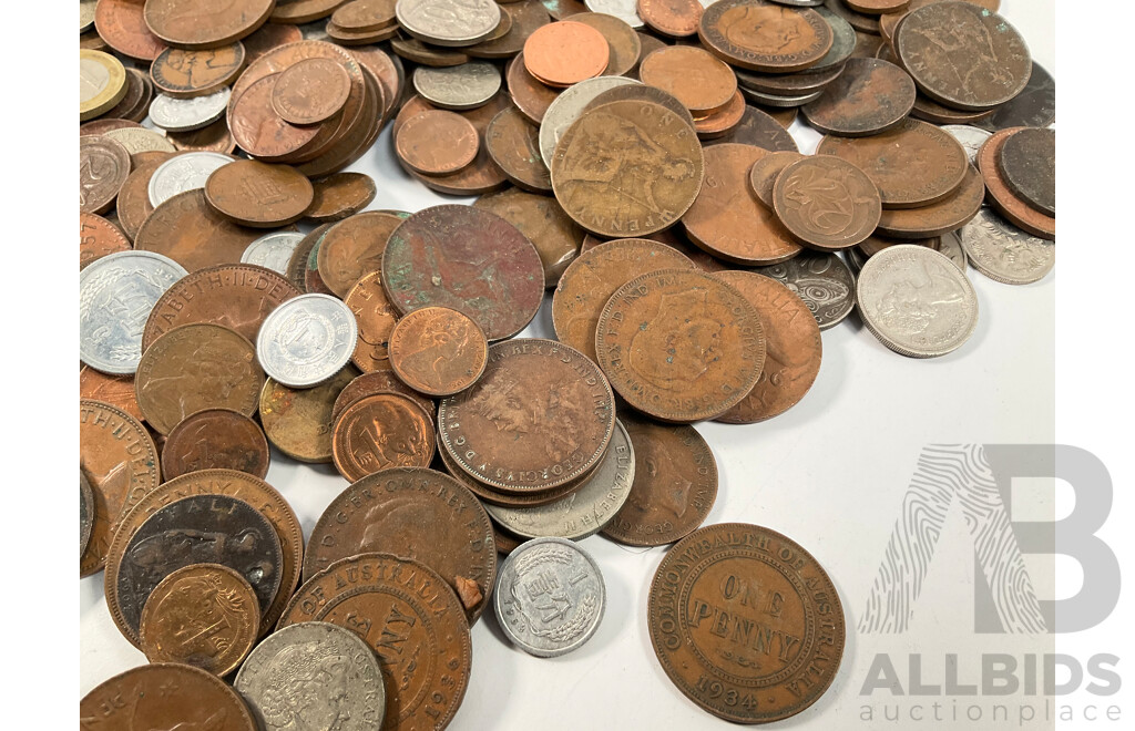 Collection of Australian and Great Britain Pennies, Assortment of International Coins - Approximately 1.7 Kilograms