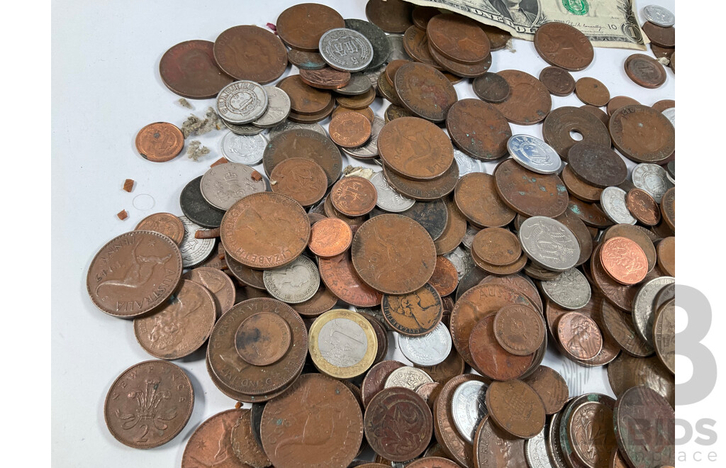 Collection of Australian and Great Britain Pennies, Assortment of International Coins - Approximately 1.7 Kilograms
