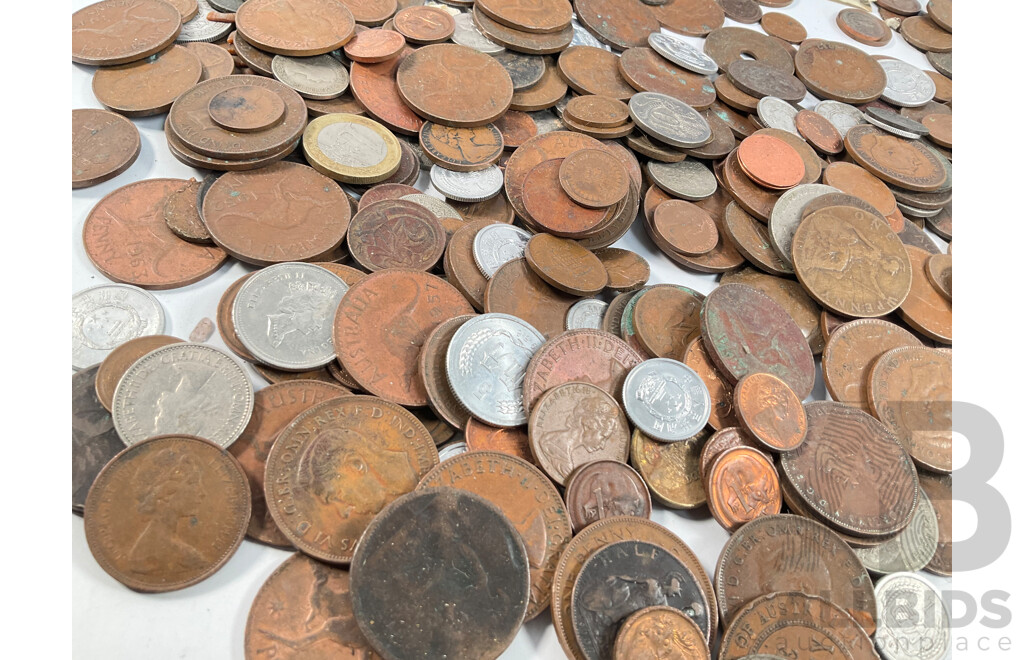 Collection of Australian and Great Britain Pennies, Assortment of International Coins - Approximately 1.7 Kilograms