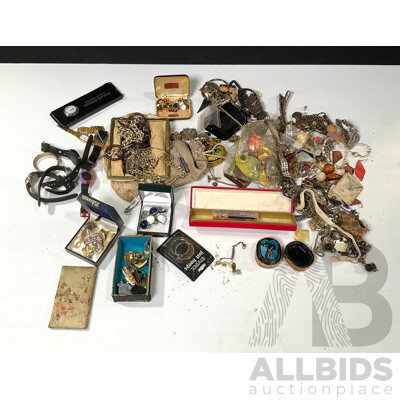 Large Collection of Jewellery Including Watches, Cufflinks, Necklaces, Brooches, Jewellery Boxes and More