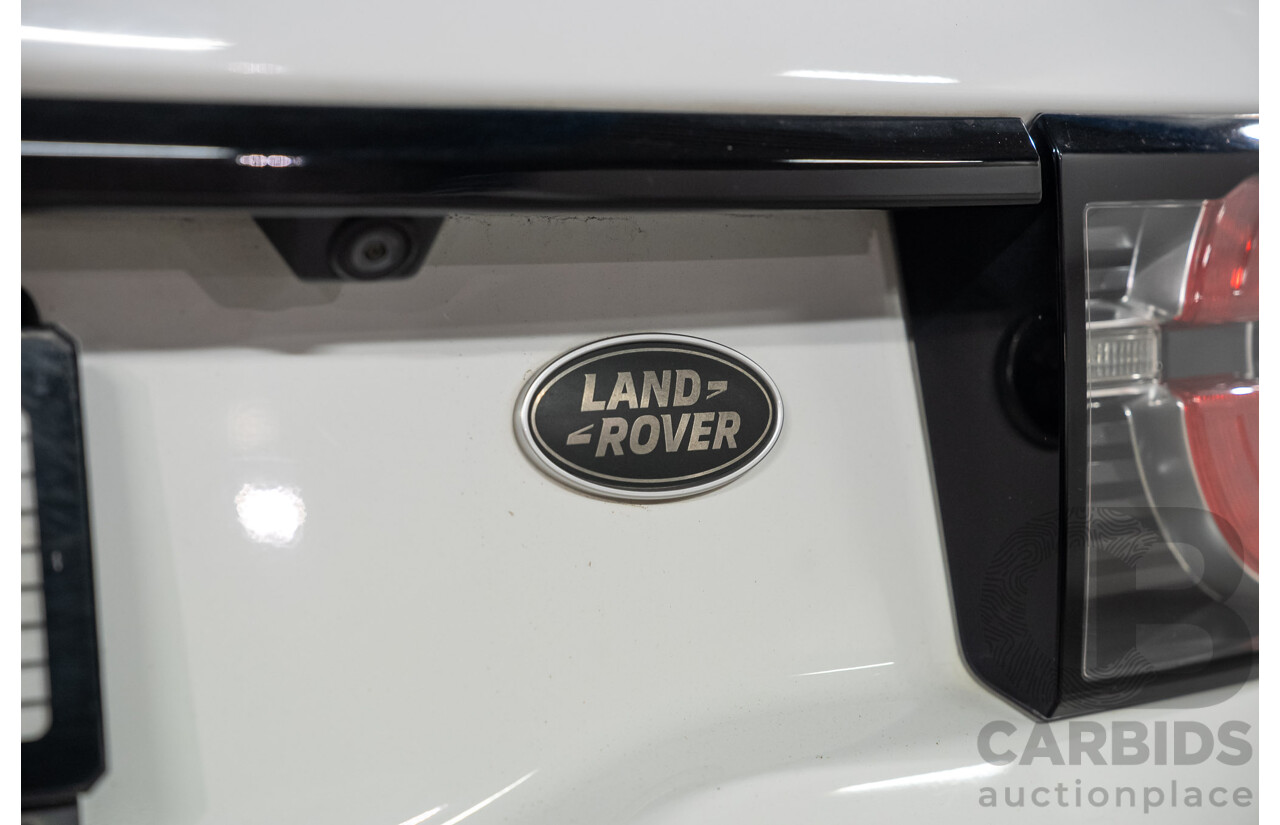 11/2016 Land Rover Discovery Sport TD4 150 SE (AWD) LC MY17 4D Wagon Polaris White Turbo Diesel 2.0L - 7 Seater