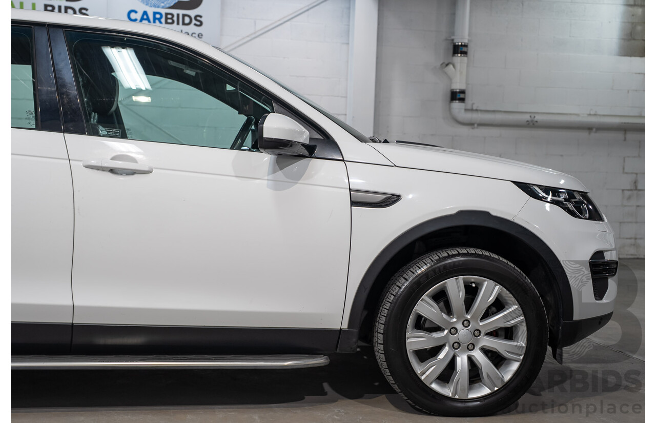 11/2016 Land Rover Discovery Sport TD4 150 SE (AWD) LC MY17 4D Wagon Polaris White Turbo Diesel 2.0L - 7 Seater