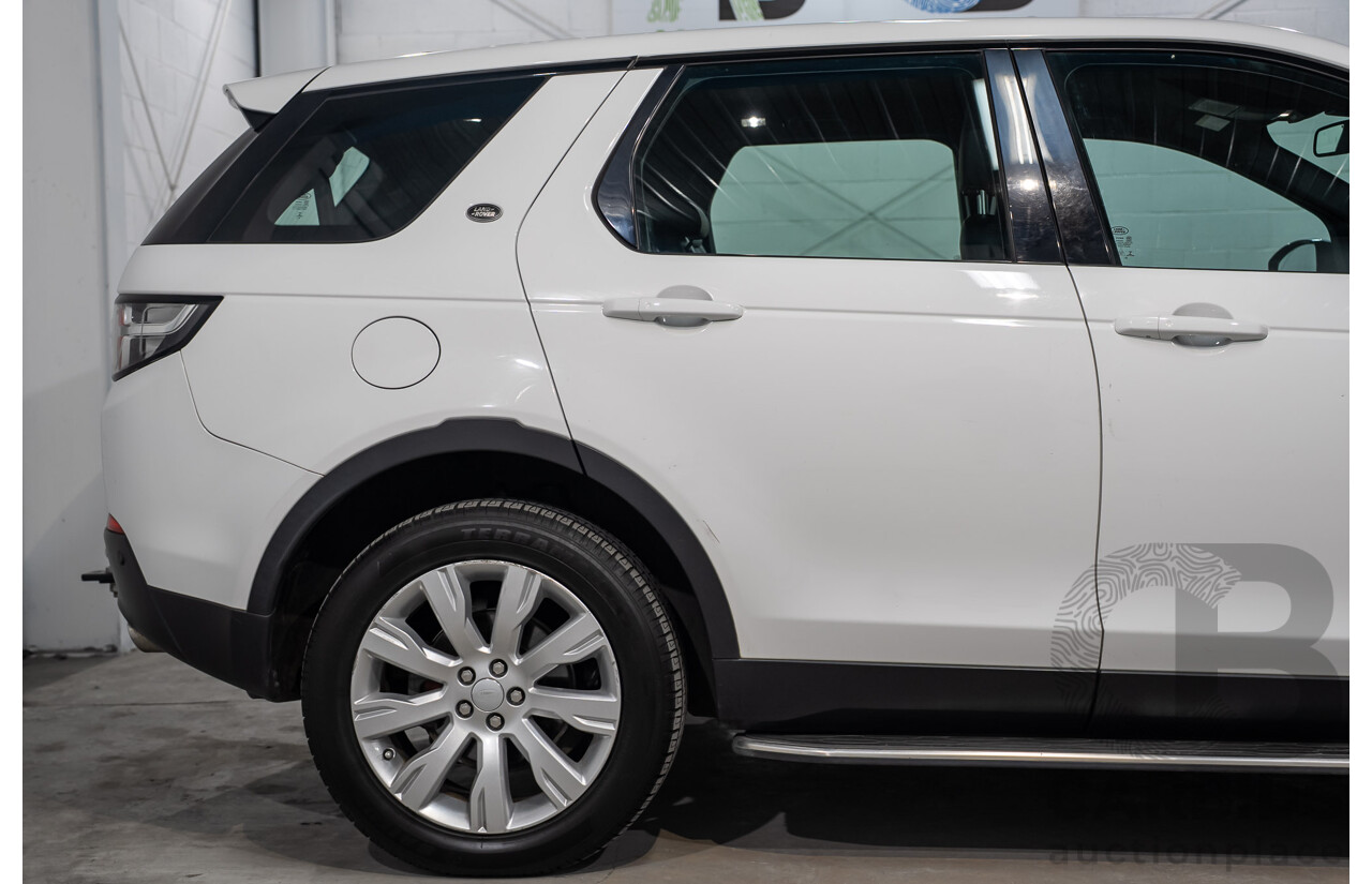 11/2016 Land Rover Discovery Sport TD4 150 SE (AWD) LC MY17 4D Wagon Polaris White Turbo Diesel 2.0L - 7 Seater