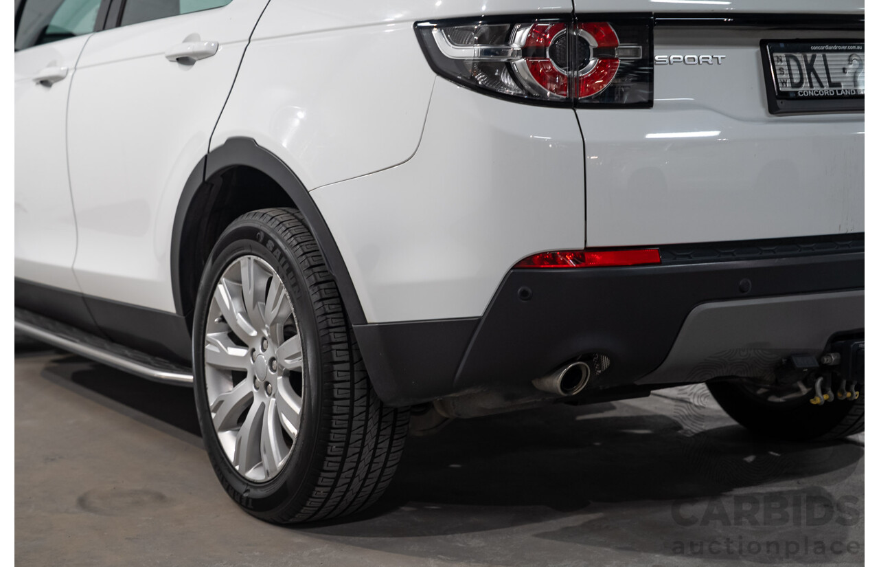 11/2016 Land Rover Discovery Sport TD4 150 SE (AWD) LC MY17 4D Wagon Polaris White Turbo Diesel 2.0L - 7 Seater