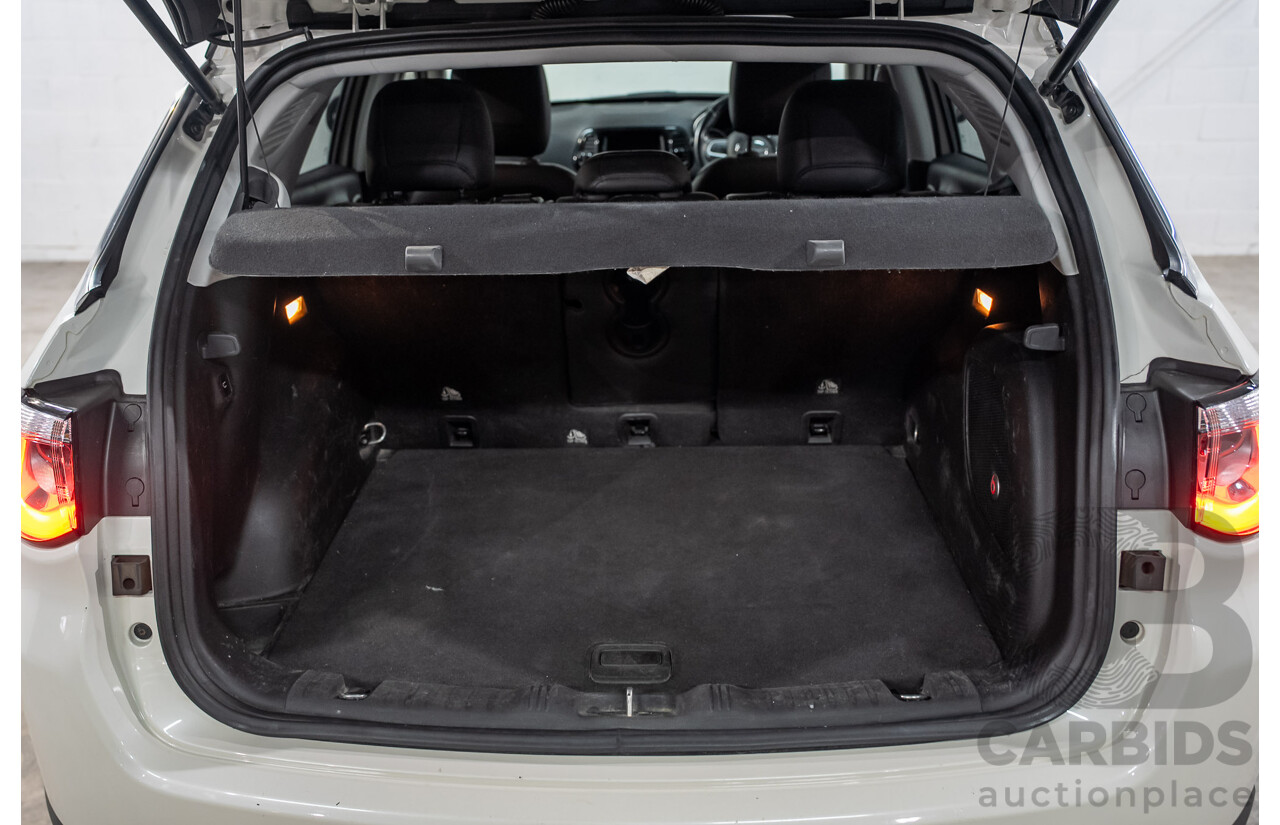 05/2020 Jeep Compass Limited 4x4 M6 MY20 5d Wagon Bright White 2.4L