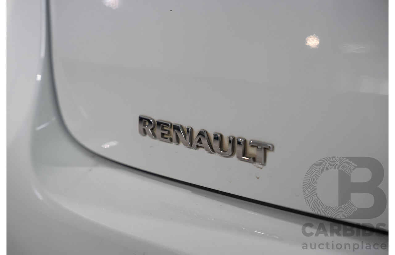 07/2013 Renault Megane Expression B95 5D Hatchback White 2.0L