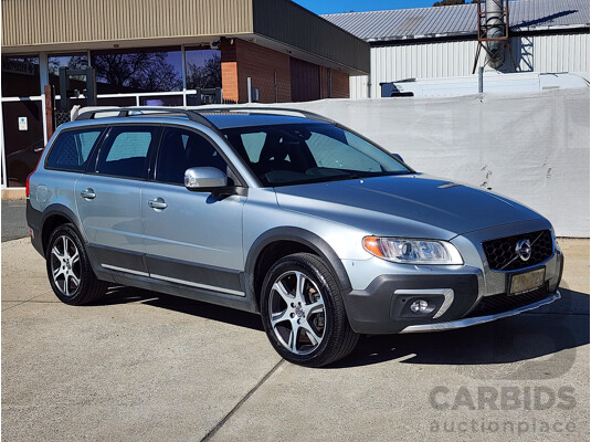 01/2014 Volvo Xc70 D5 Teknik BZ MY13 4d Wagon Silver 2.4L