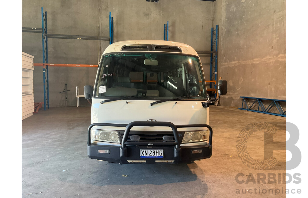 09/2008 Toyota Coaster Standard (LWB 4x2) XZB50R 07 Upgrade Bus White Turbo Diesel 4.0L - 21 Seater