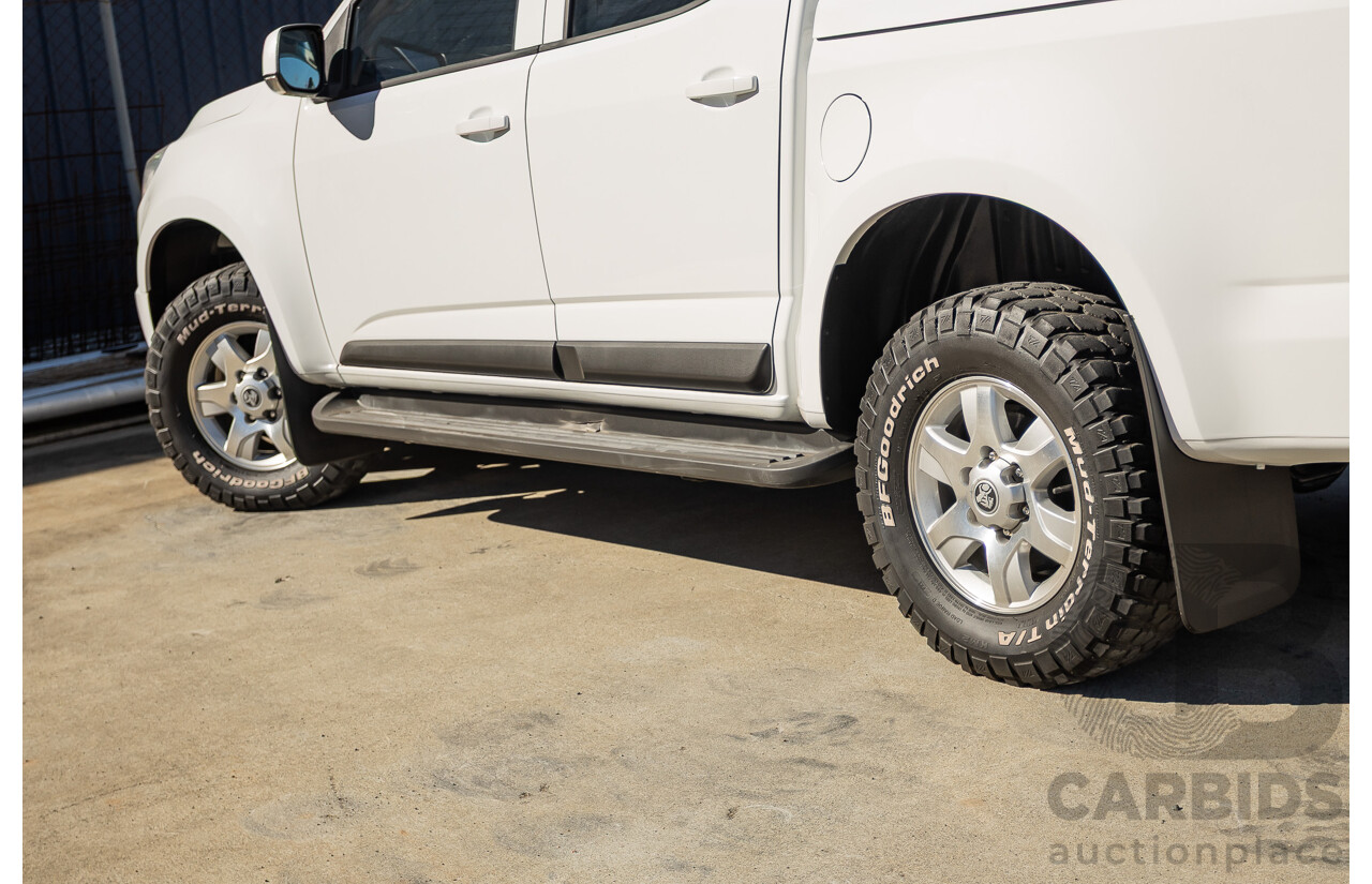 11/2014 Holden Colorado LT (4x4) RG MY15 Crew Cab P/Up Summit White Turbo Diesel 2.8L