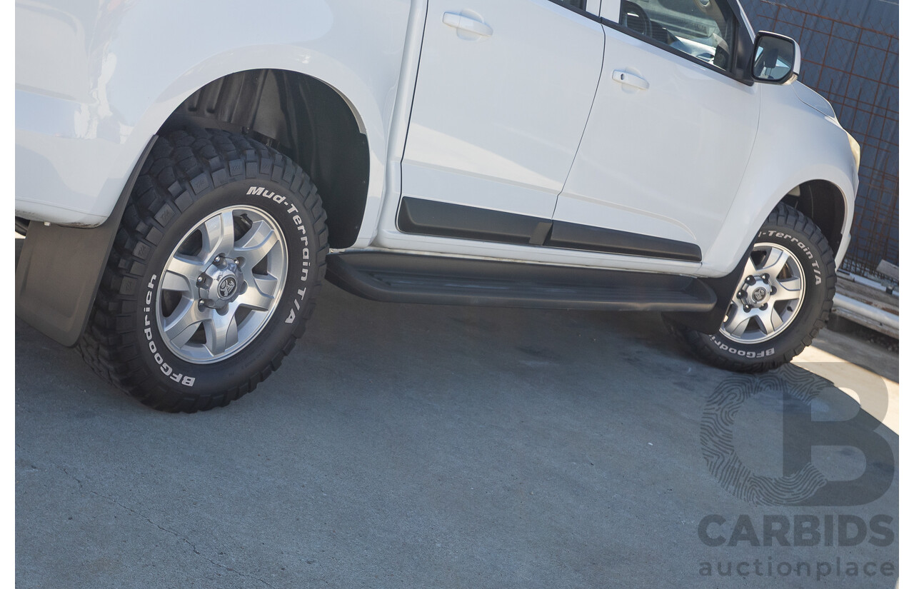 11/2014 Holden Colorado LT (4x4) RG MY15 Crew Cab P/Up Summit White Turbo Diesel 2.8L