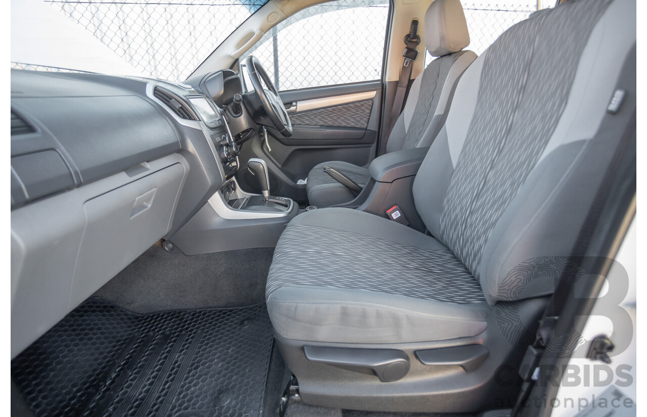 11/2014 Holden Colorado LT (4x4) RG MY15 Crew Cab P/Up Summit White Turbo Diesel 2.8L