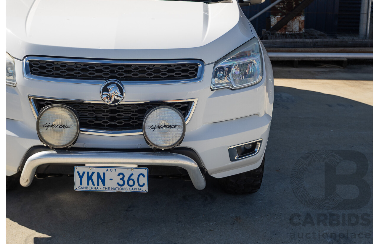 11/2014 Holden Colorado LT (4x4) RG MY15 Crew Cab P/Up Summit White Turbo Diesel 2.8L