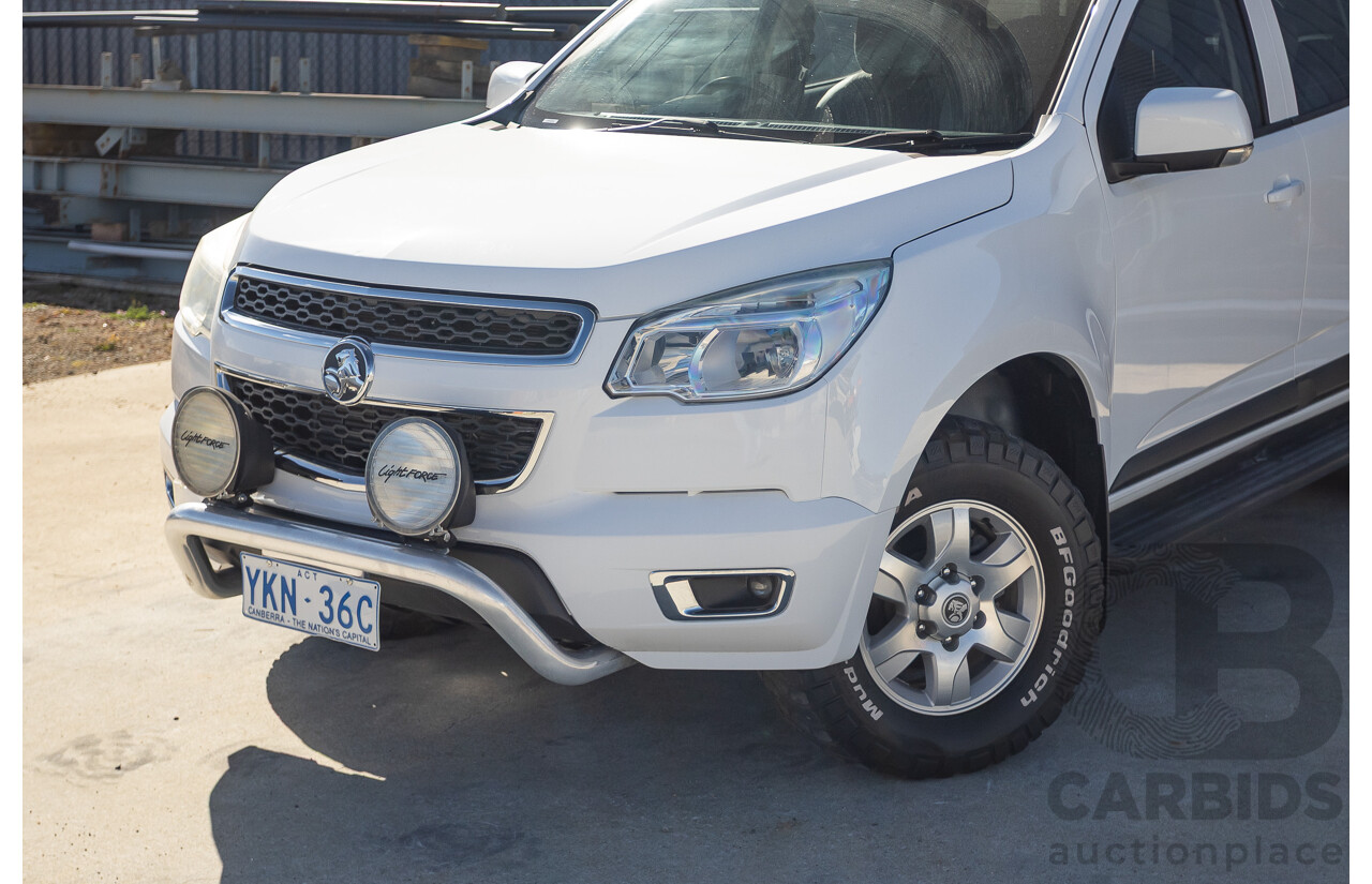 11/2014 Holden Colorado LT (4x4) RG MY15 Crew Cab P/Up Summit White Turbo Diesel 2.8L