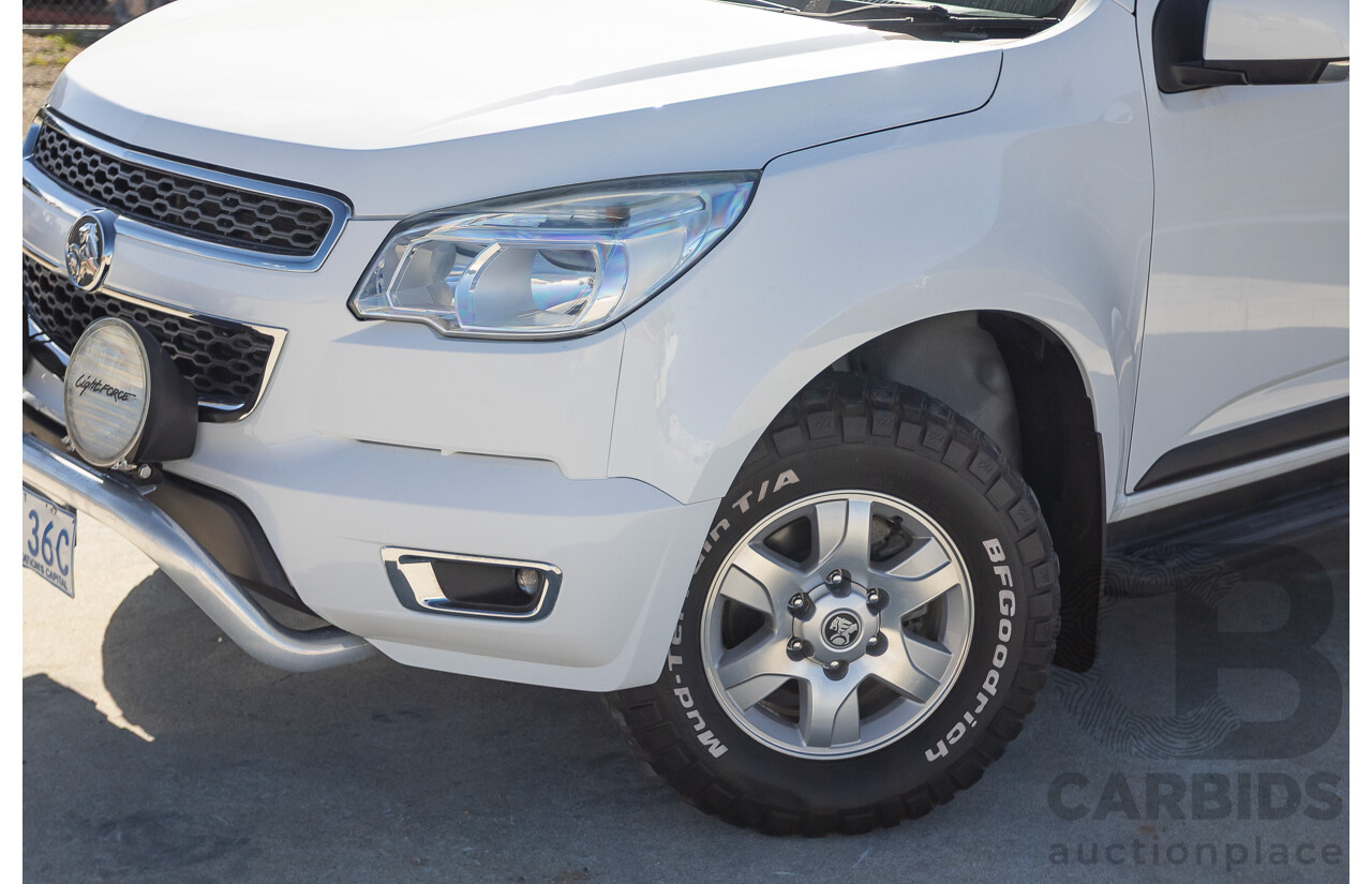 11/2014 Holden Colorado LT (4x4) RG MY15 Crew Cab P/Up Summit White Turbo Diesel 2.8L
