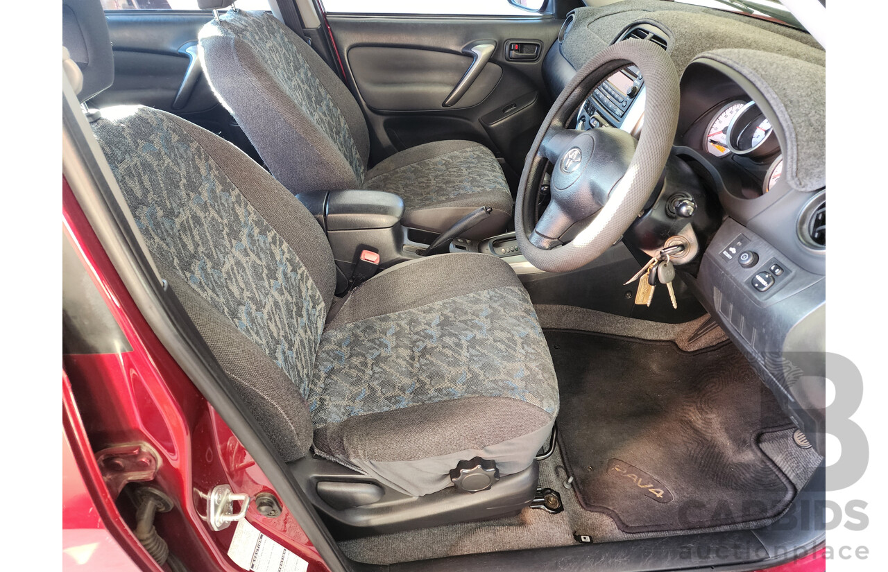 02/2005 Toyota Rav4 CV (4x4) ACA23R 4d Wagon Red 2.4L