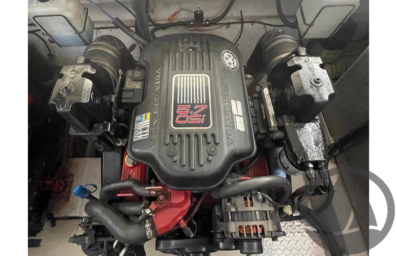 NO RESERVE - 2007 Mustang 3500 Sports Cruiser, Twin 5.7L Volvo Penta Injected V8